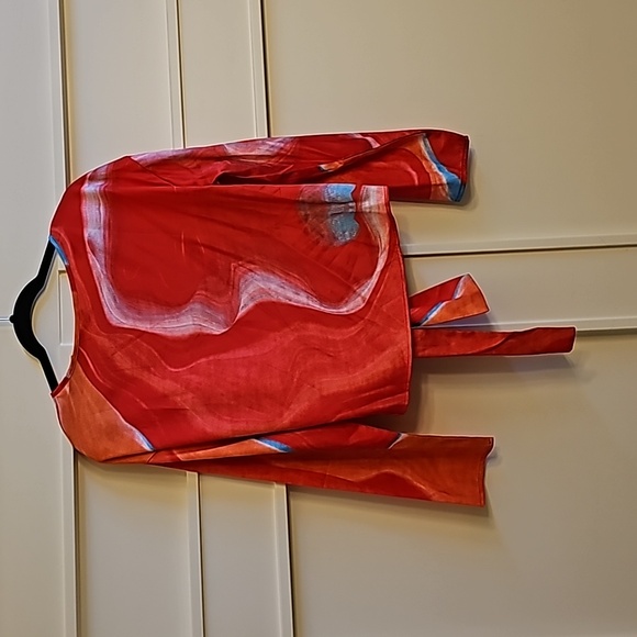 Women's Cropped,Cross-over, red and orange, polyester top - Picture 3 of 3